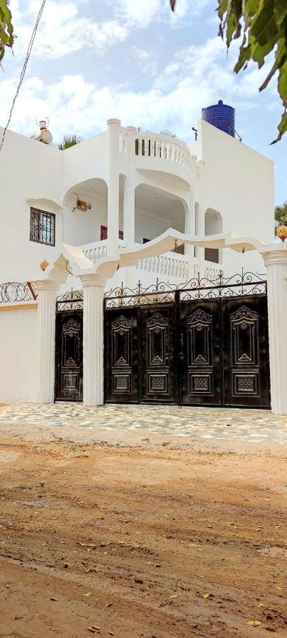 Dulaa Deema Residence Brufut Heights Tranquil Екстериор снимка