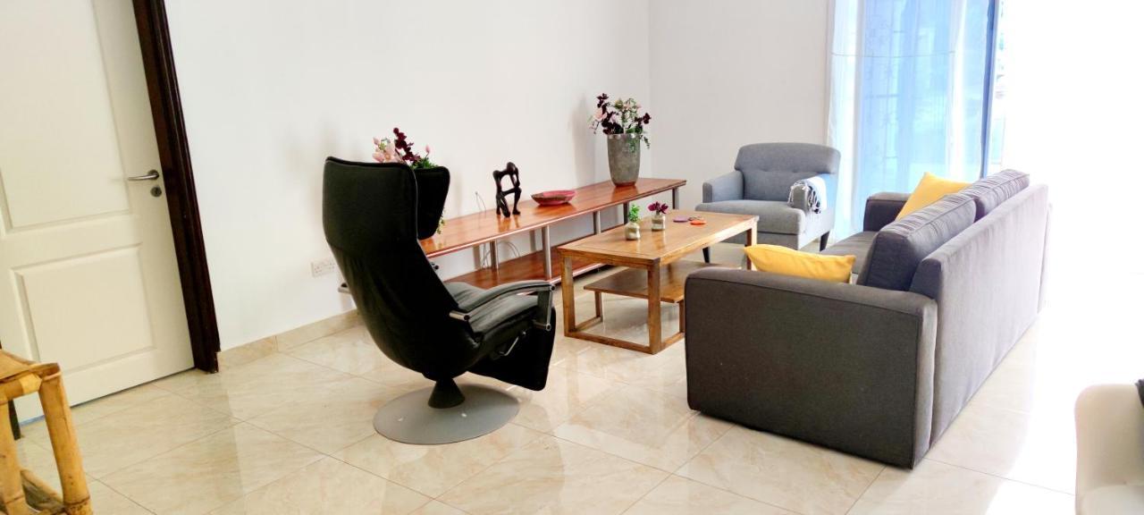 Dulaa Deema Residence Brufut Heights Tranquil Екстериор снимка