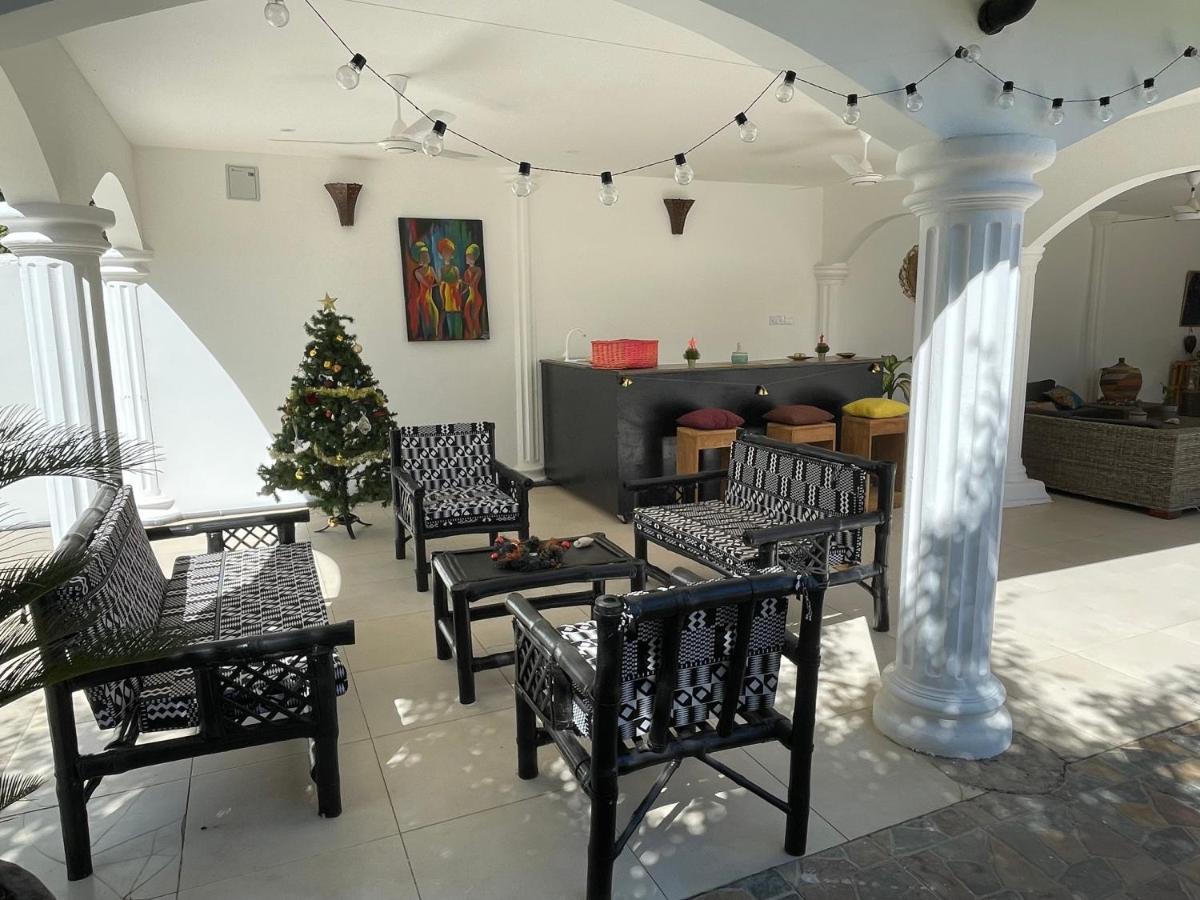 Dulaa Deema Residence Brufut Heights Tranquil Екстериор снимка